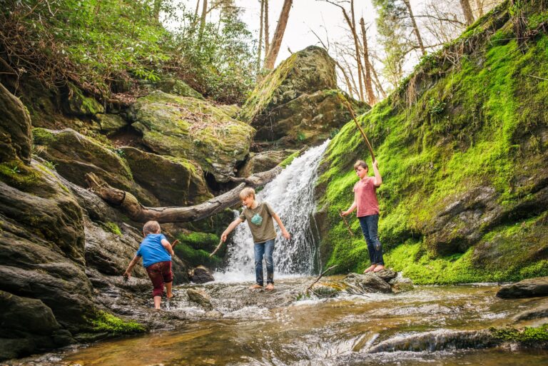 Easy Waterfall Hike in PA: Mill Creek Falls at Lock 12